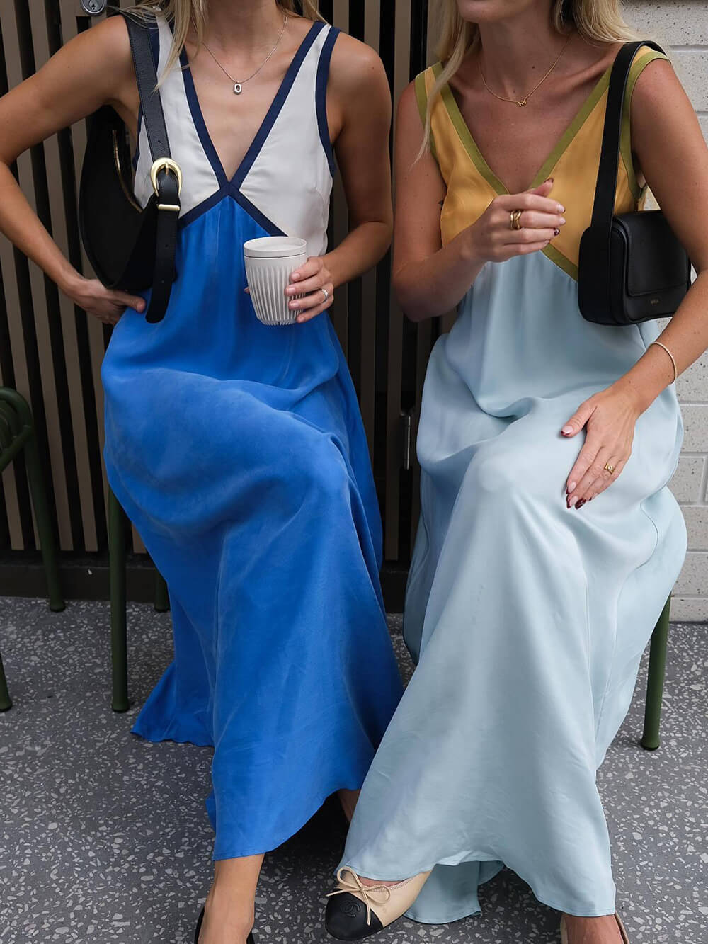 Isa™ - Kleid mit V-Ausschnitt