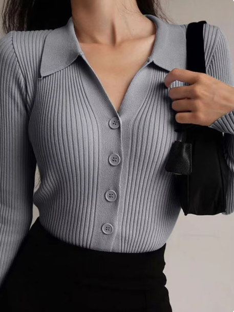 Lina™ - Pullover mit Knopfkragen und V-Ausschnitt