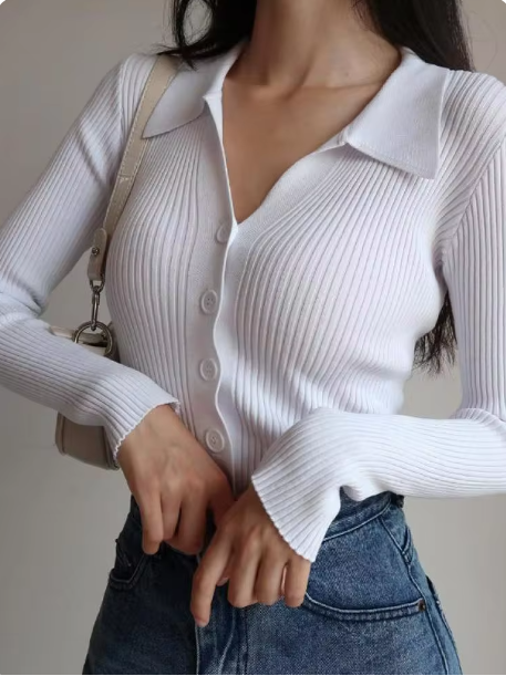 Lina™ - Pullover mit Knopfkragen und V-Ausschnitt